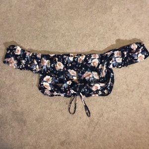 American Eagle Floral Crop Top